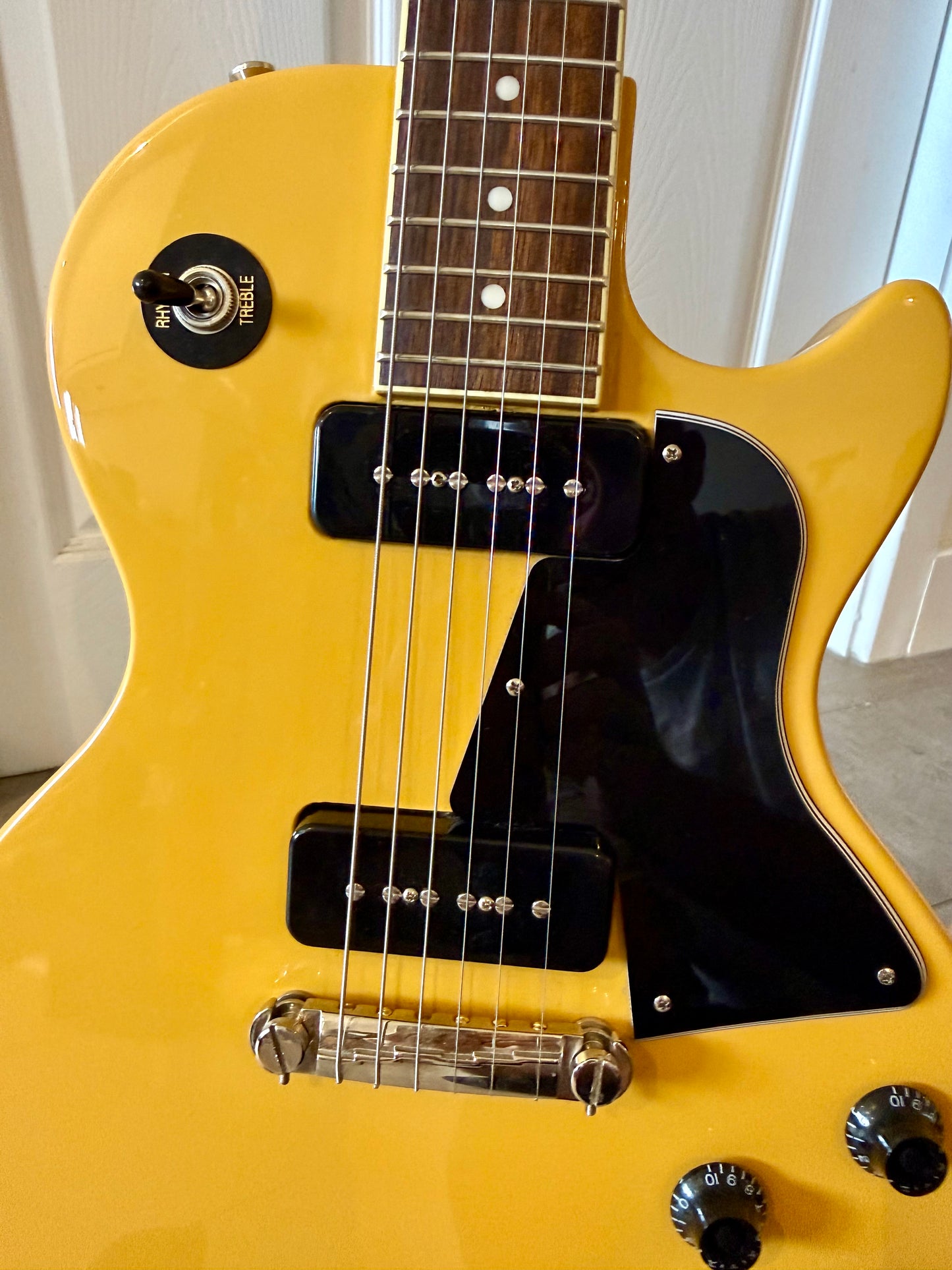Epiphone Les Paul Special P90 ‘Inspired By Gibson’ in TV Yellow