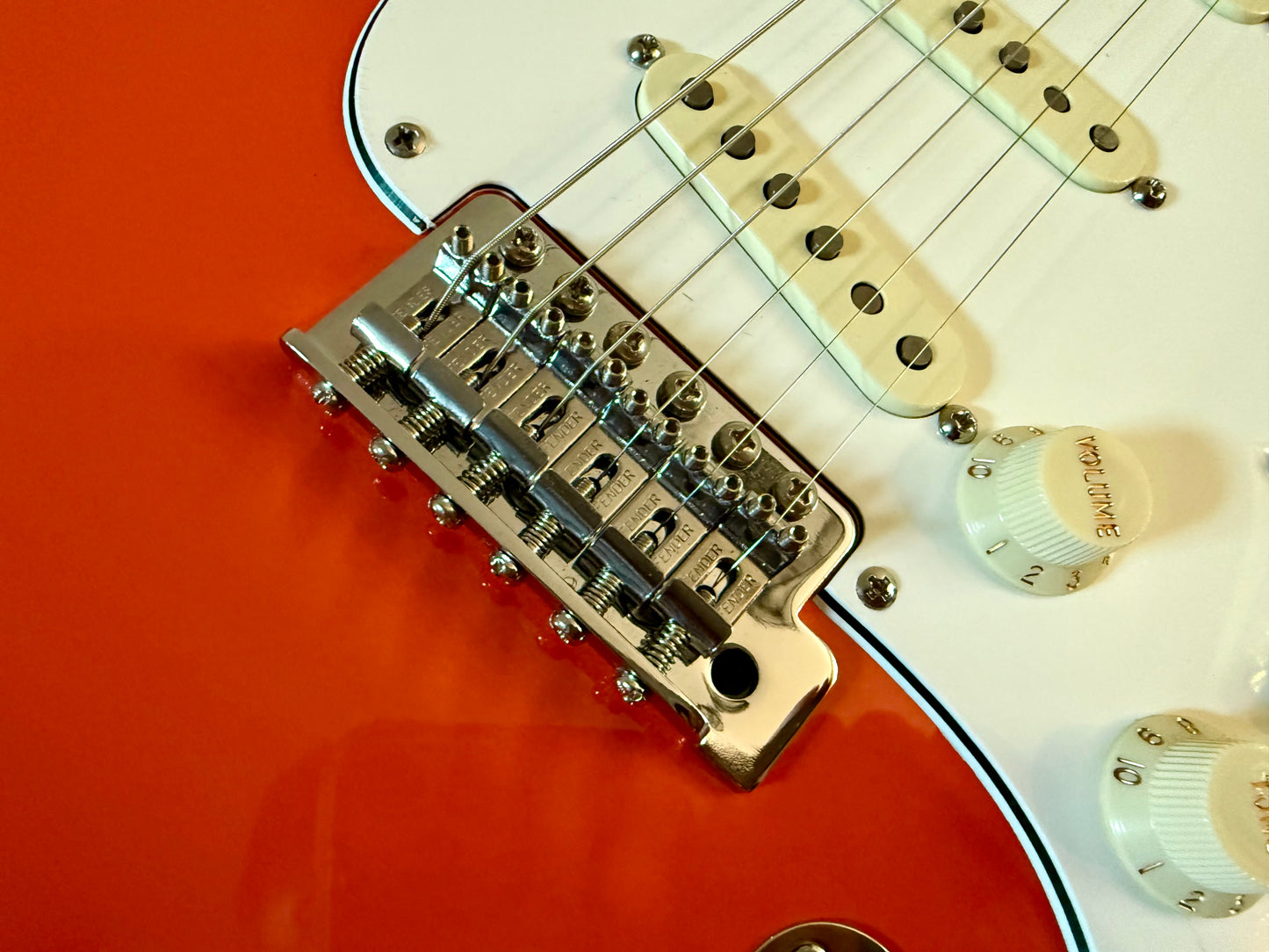 Squier Classic Vibe Stratocaster 2025 - upgraded with genuine Fender Stratocaster parts and pickups and a AAA+++ flame maple neck