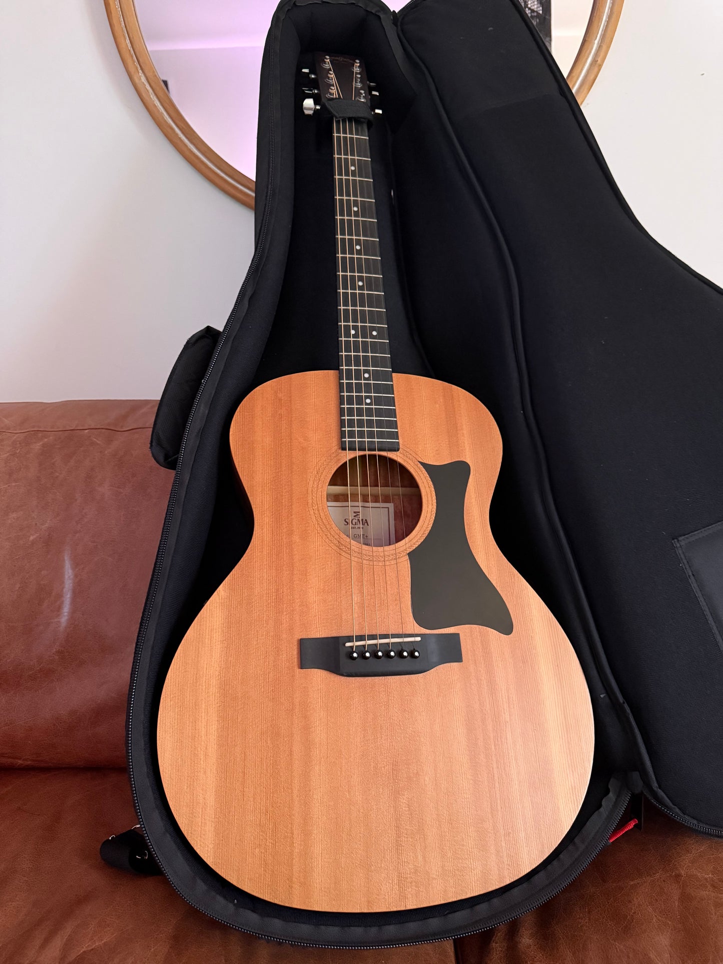 2018 Sigma GME+ | Near New Condition | Manson’s Exeter high quality fully padded and structural soft case