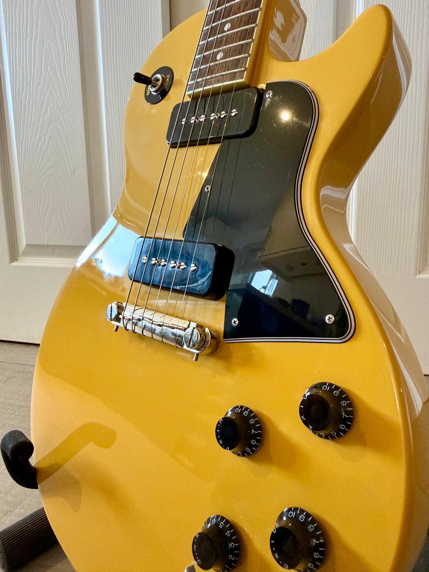 Epiphone Les Paul Special P90 ‘Inspired By Gibson’ in TV Yellow