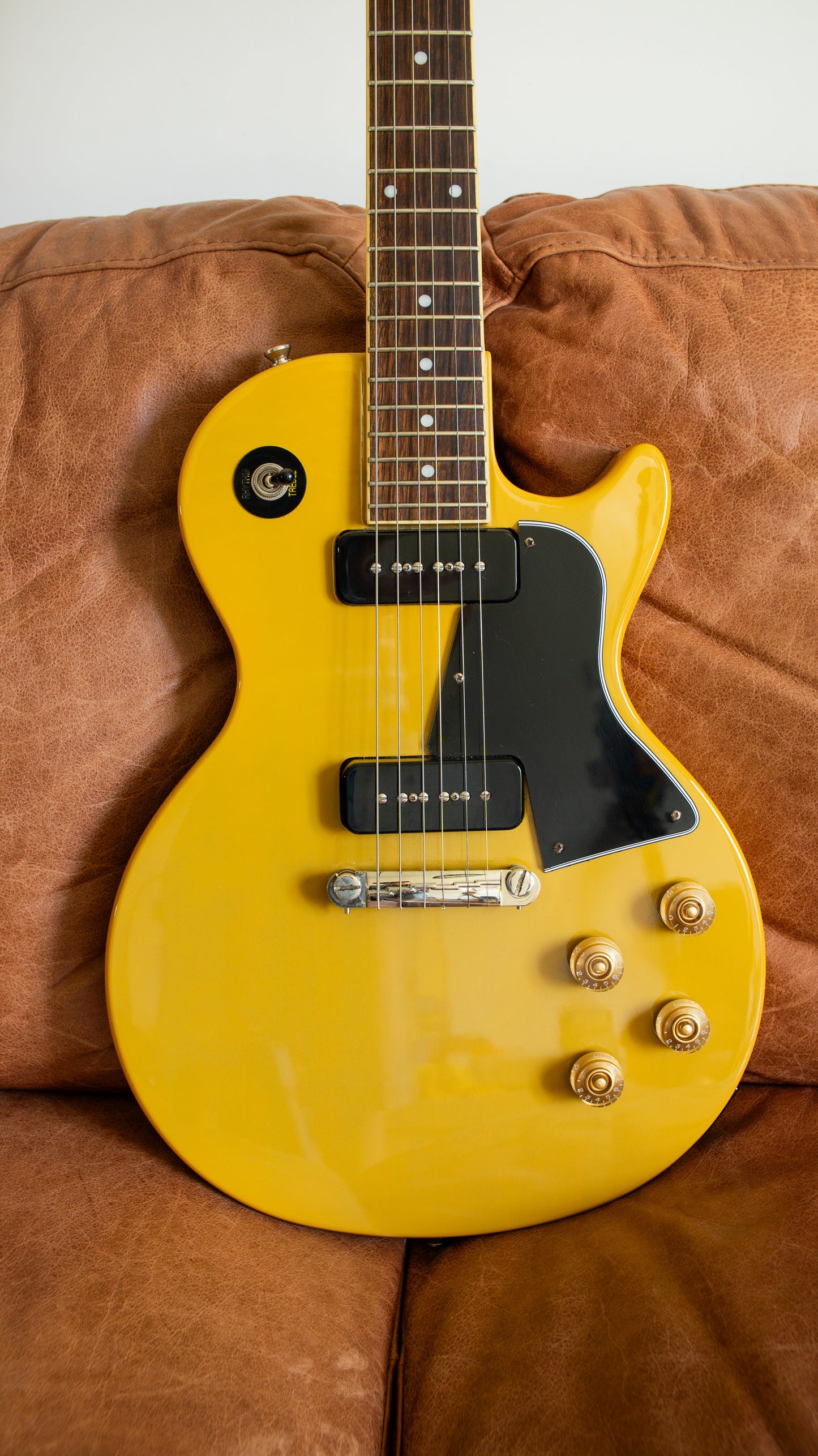 2020 Epiphone Les Paul Special – TV Yellow – Immaculate – Choice of Gig Bag or Brand-New Gator Hard Case