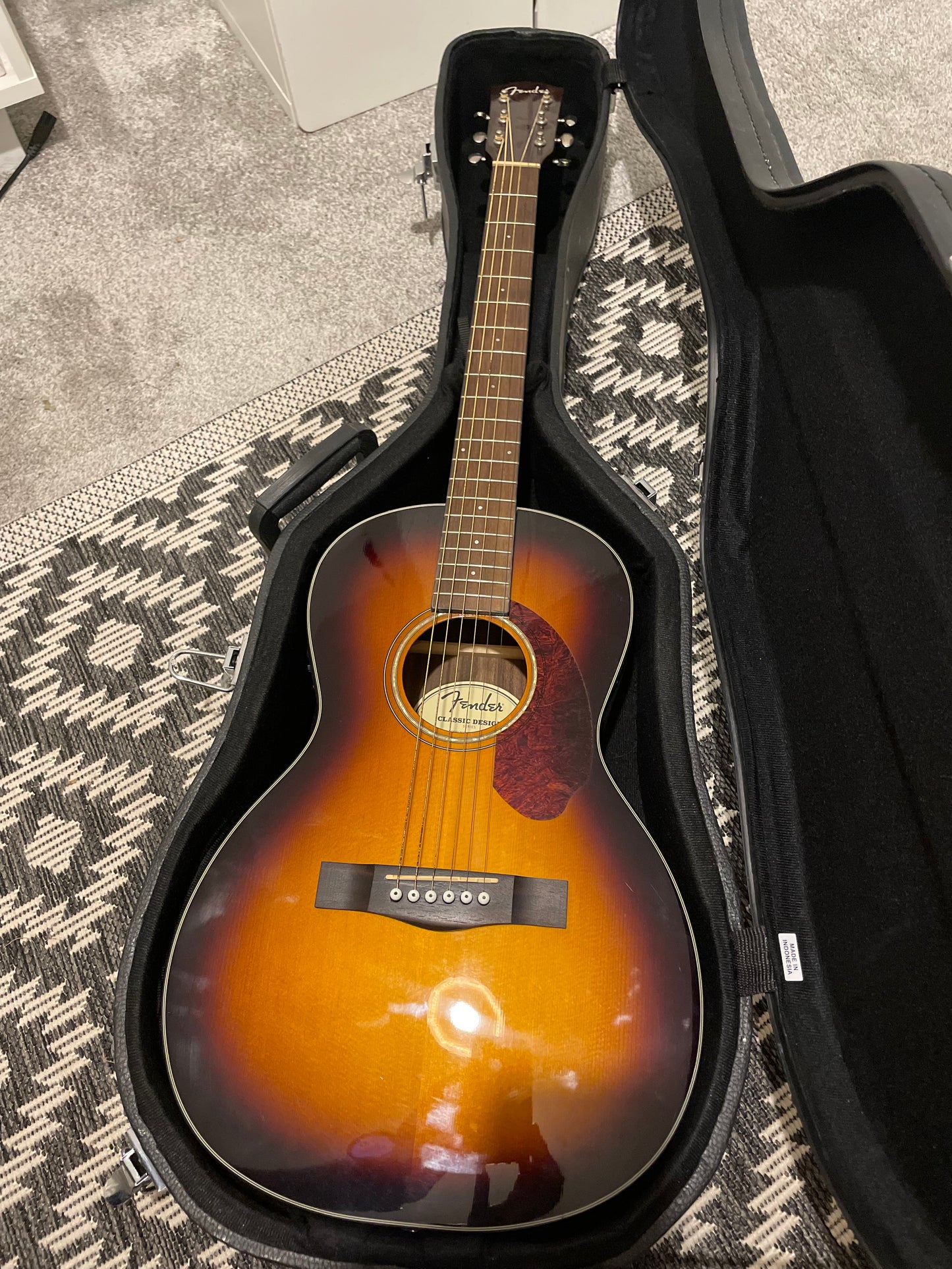 Fender CP140SE Electro Acoustic in Sunburst - Rare discontinued