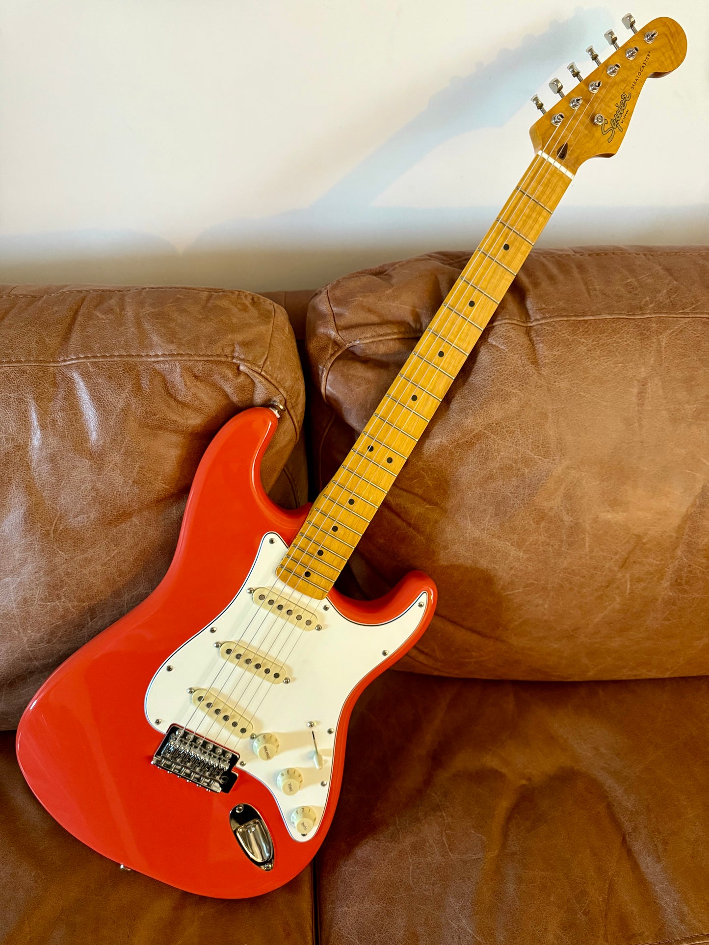 Squier Classic Vibe Stratocaster 2025 - upgraded with genuine Fender Stratocaster parts and pickups and a AAA+++ flame maple neck