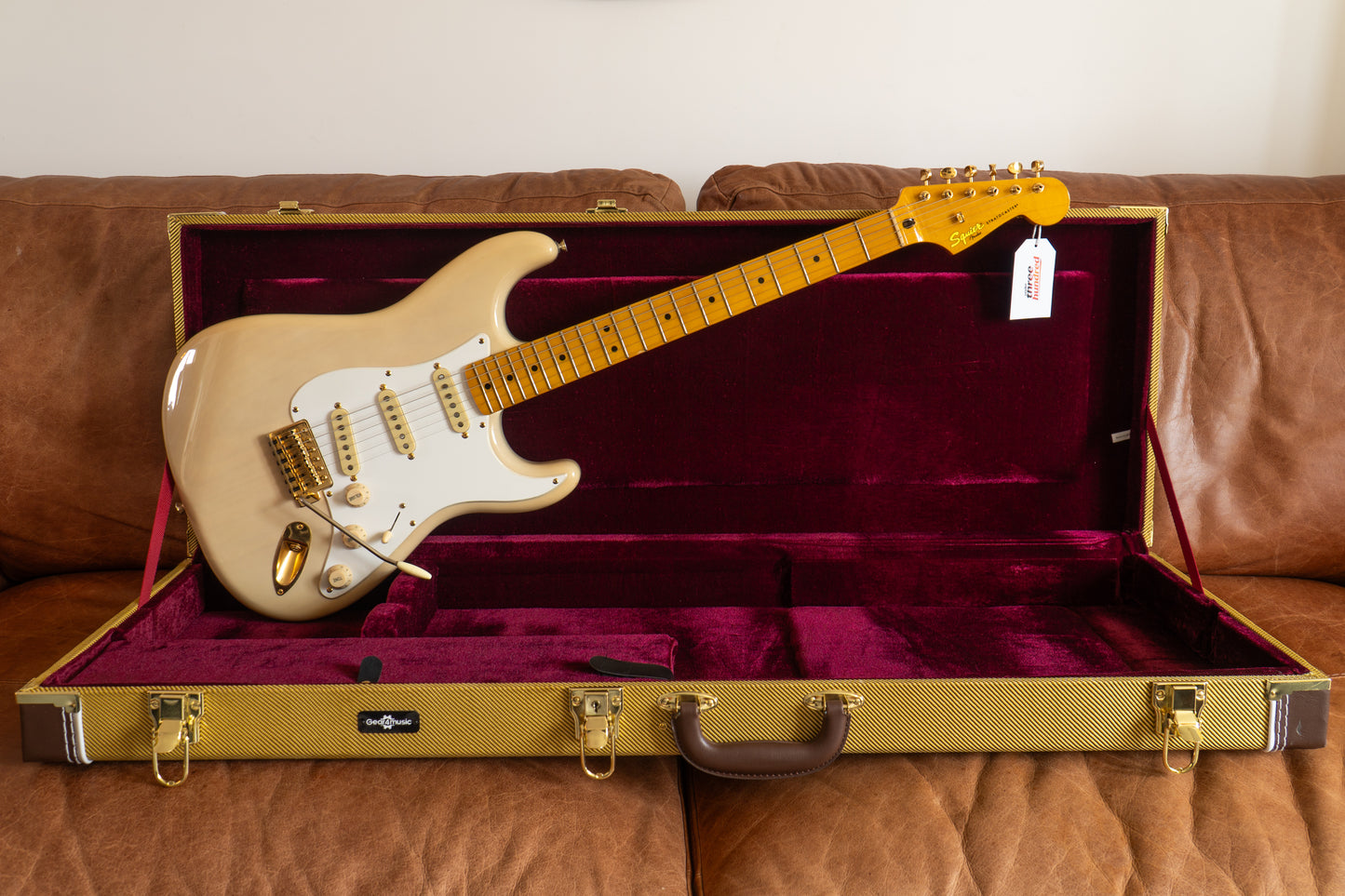 Squier Stratocaster ‘Classic Vibe ‘50’s’ White Blonde ‘Mary Kaye’ with gold hardware 2016