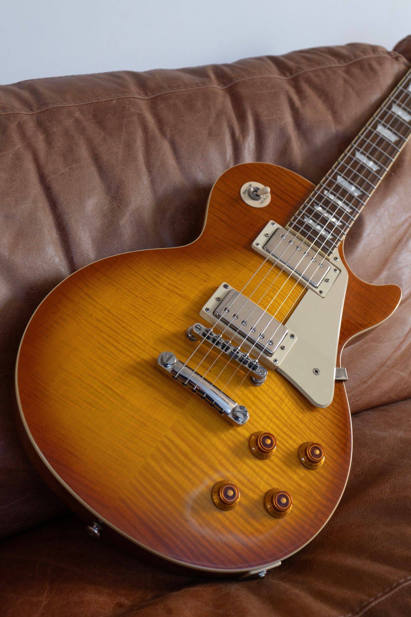 Epiphone Les Paul Standard Pro Plustop 2012 in Honeyburst AAA+ Flamed Maple top