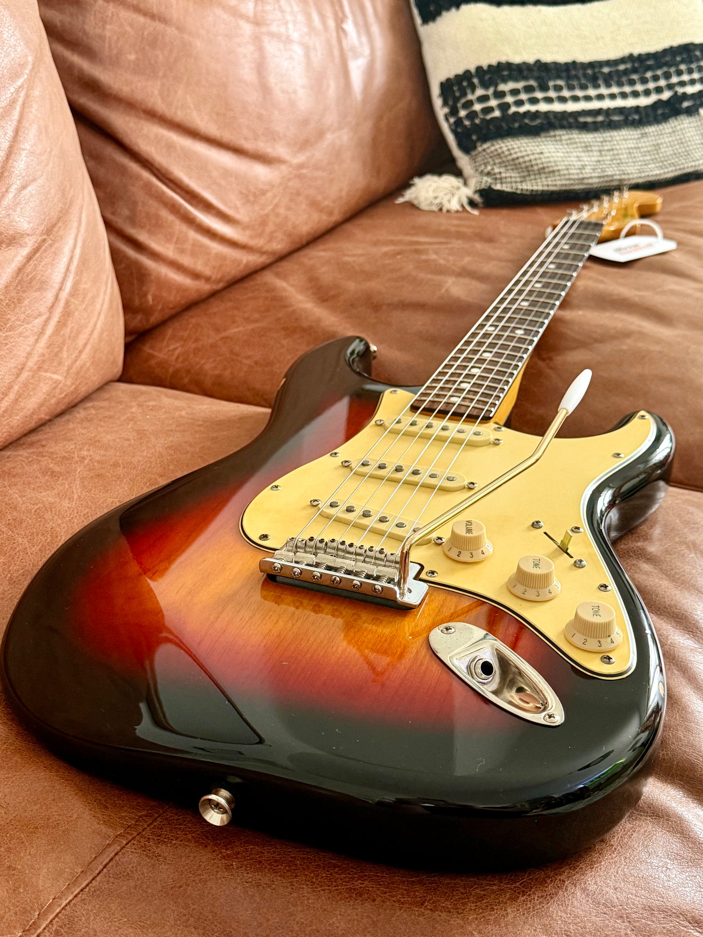 Fender Squier Classic Vibe 60’s Stratocaster 2010 - 7.3Ibs - ***upgraded parts*** Texas Monster!!